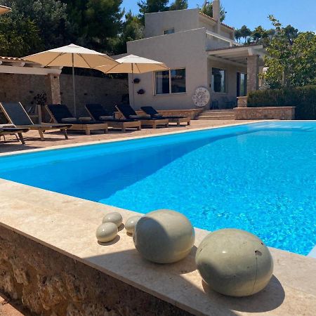 Big Blue Villa Porto Heli Bagian luar foto